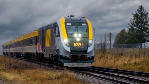 Unifor accueille favorablement un investissement majeur dans le transport ferroviaire public de passagers